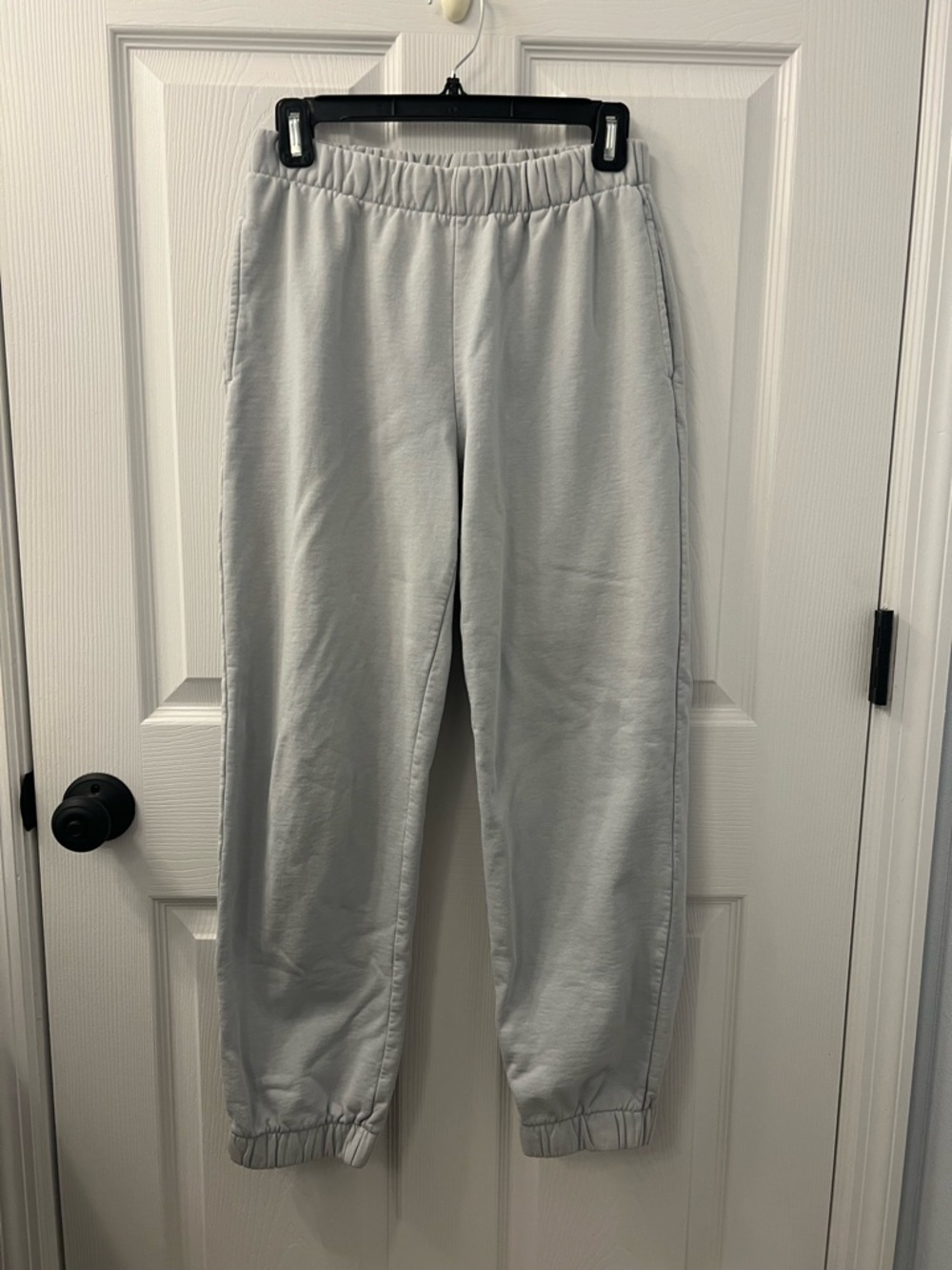 Brandy Melville Rosa Light Gray Elastic Cuff Joggers